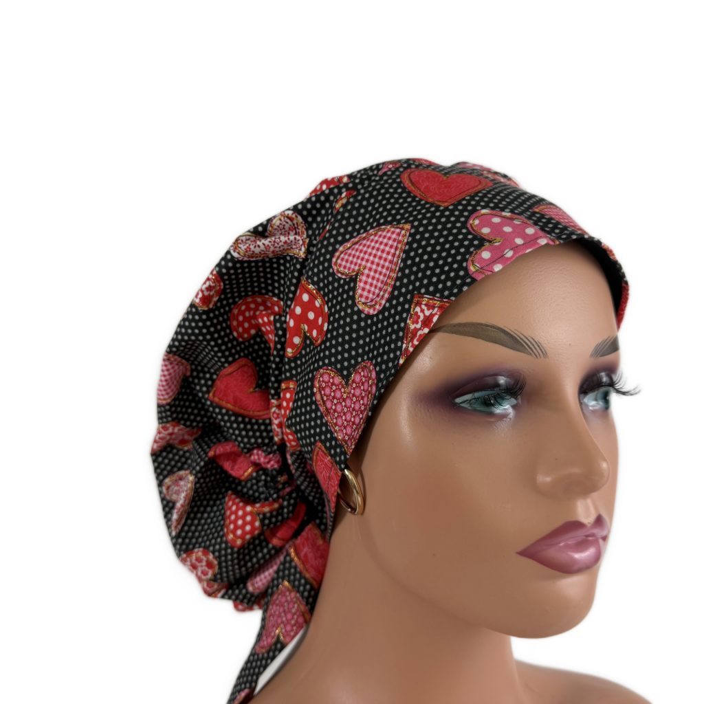 Bouffant Style Scrub Cap – Dotted Valentines Hearts